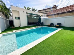 View Talay Villas - Luxury 3BR pool villa nr beach - 59